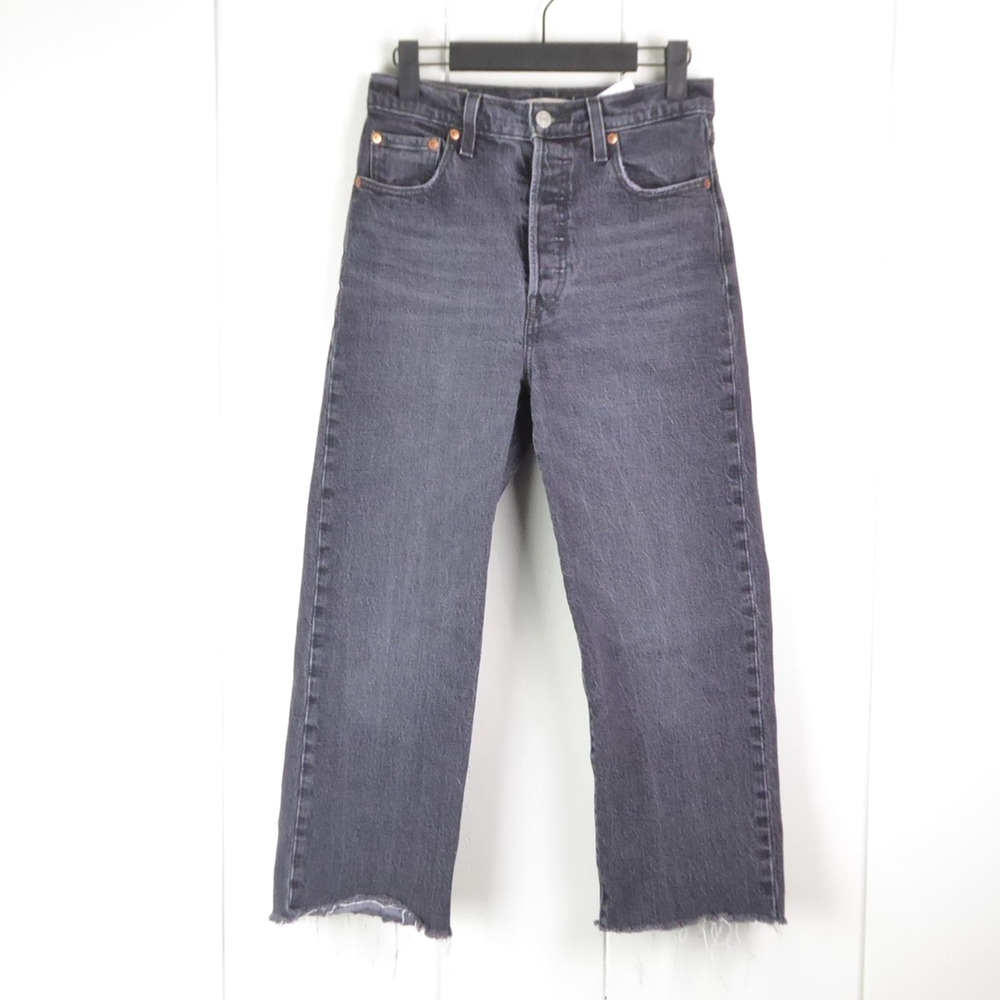 Levis Jeans Womens SZ 26/22 Ribcage Straight Leg Cropped Raw‎ Hem Button Fly